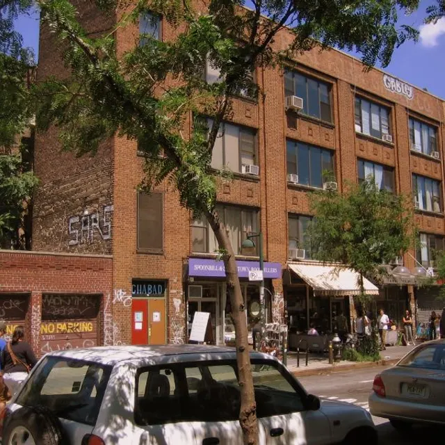 Bedford Avenue, Williamsburg